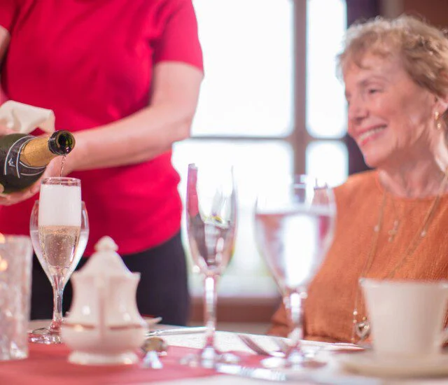 Experience-Elevated-Senior-Living-Newcastle-Place